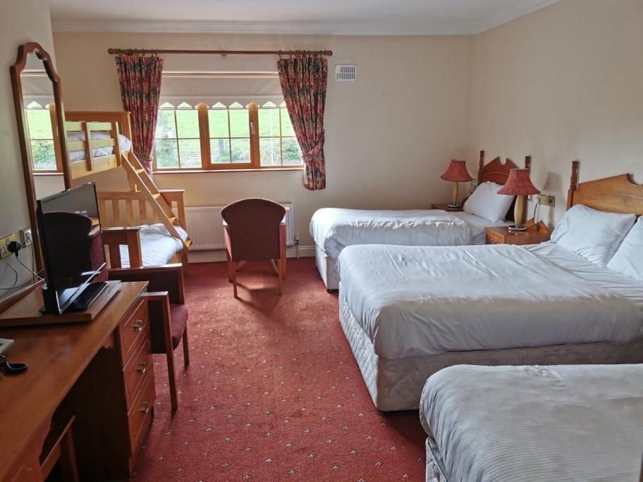 The Rhu Glenn Hotel Waterford Ngoại thất bức ảnh